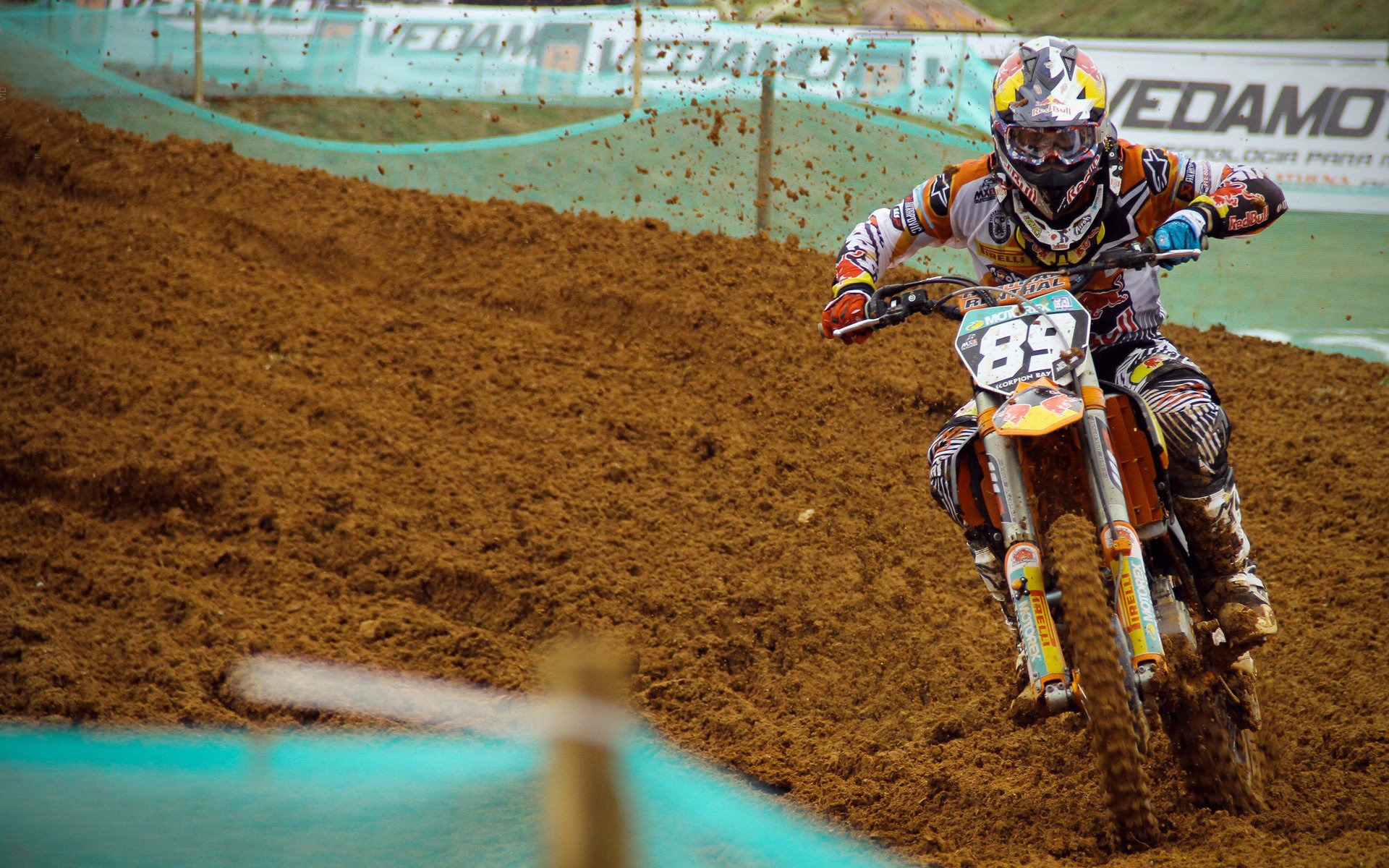 浓眉哥复出，湖人攻守全面升级！，浓眉哥和湖人签约了吗